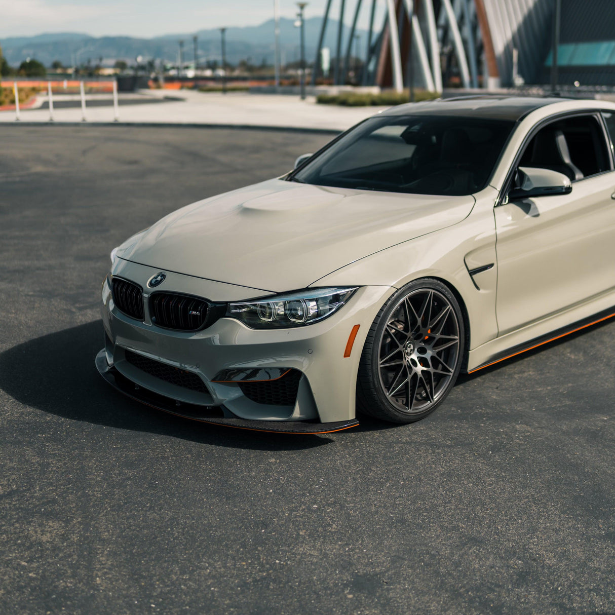 3D STYLE CARBON FIBER FRONT LIP FOR BMW F80 M3 / F82 F83 M4