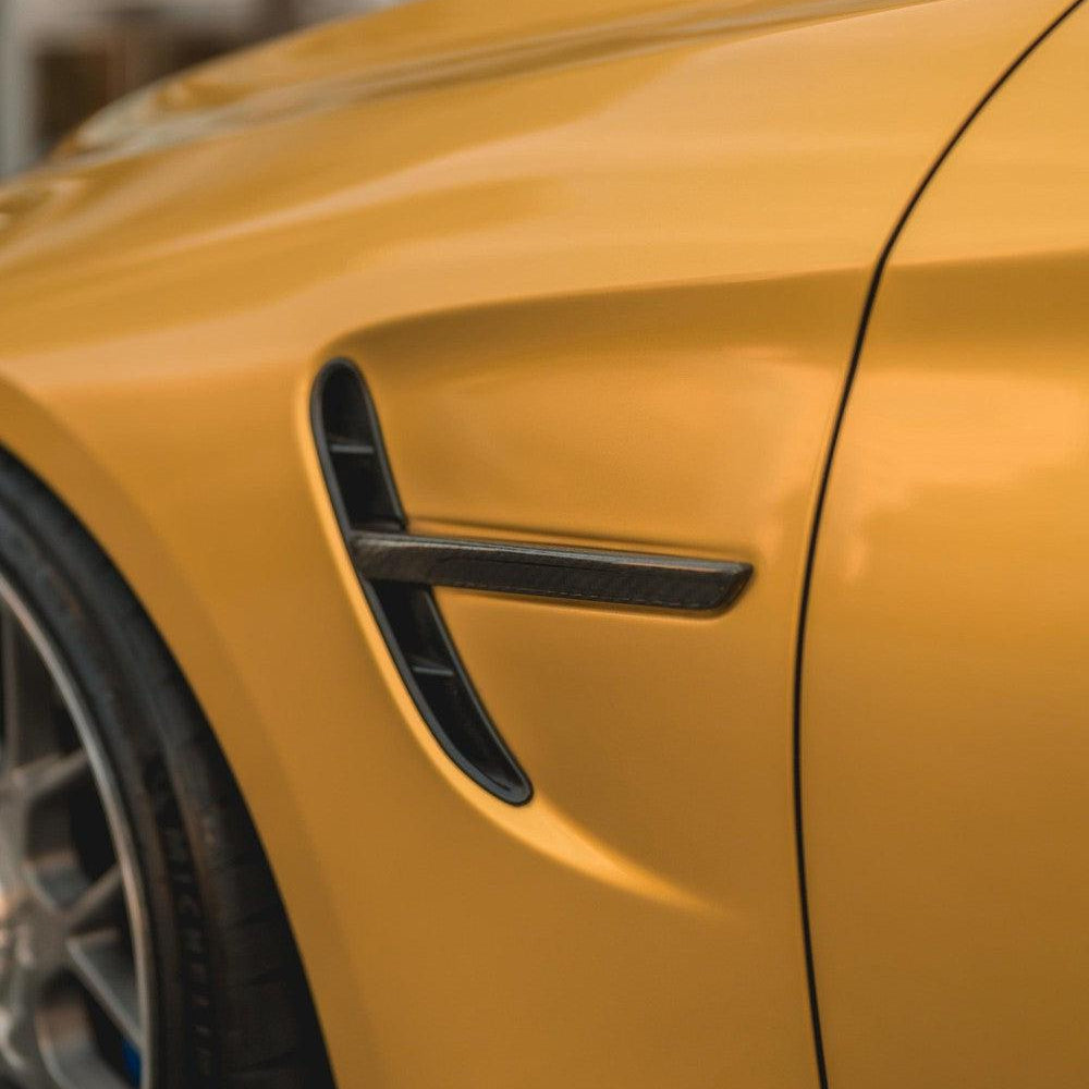 CARBON FIBER FENDER VENT TRIM SET FOR BMW F80 M3 / F82 F83 M4