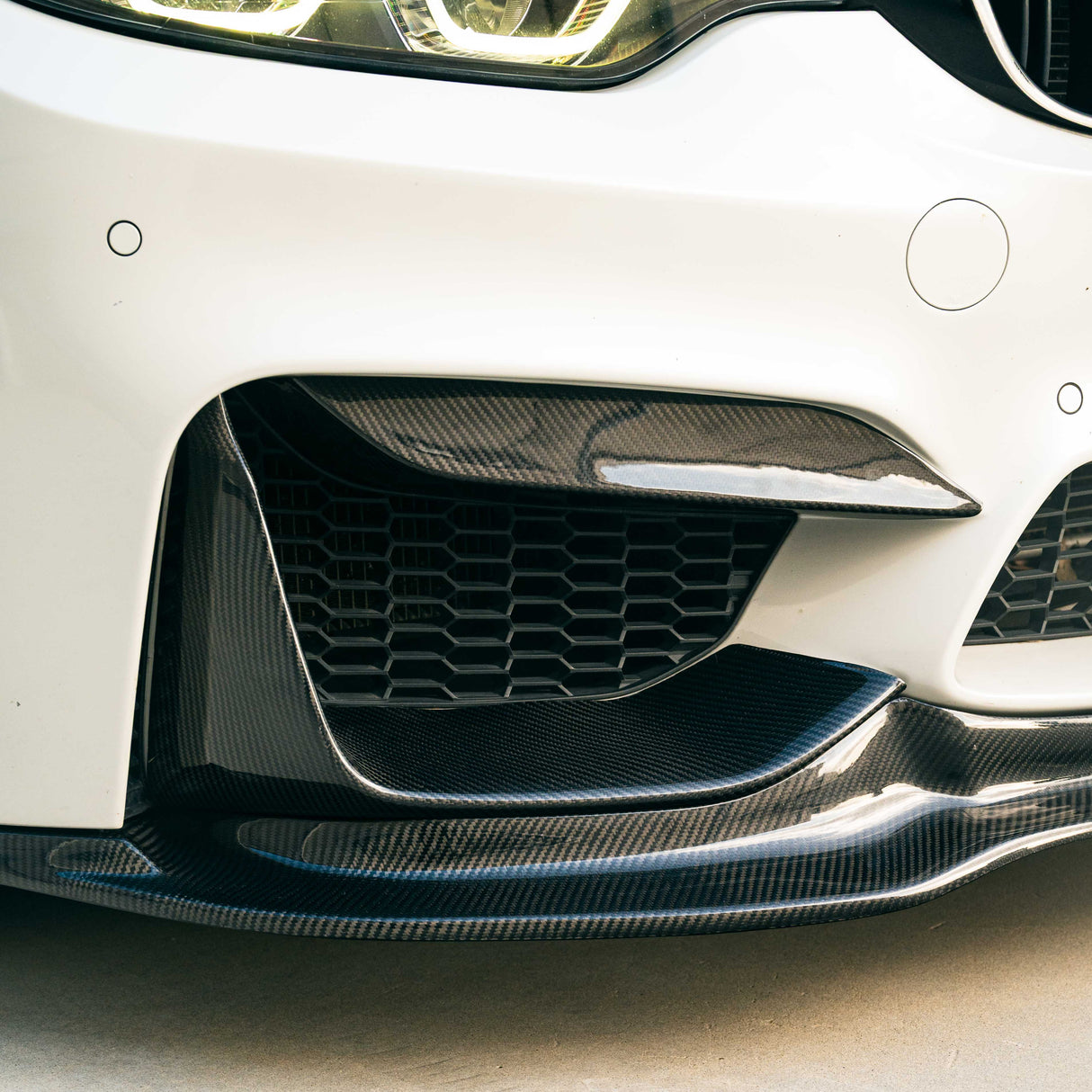 CARBON FIBER FRONT UPPER SPLITTERS FOR BMW F80 M3 F82 F83 M4