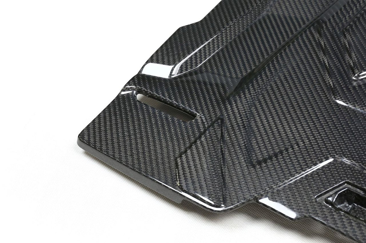 CARBONFASER-MOTORABDECKUNG FÜR BMW F90 M5 / F91 F92 F93 M8