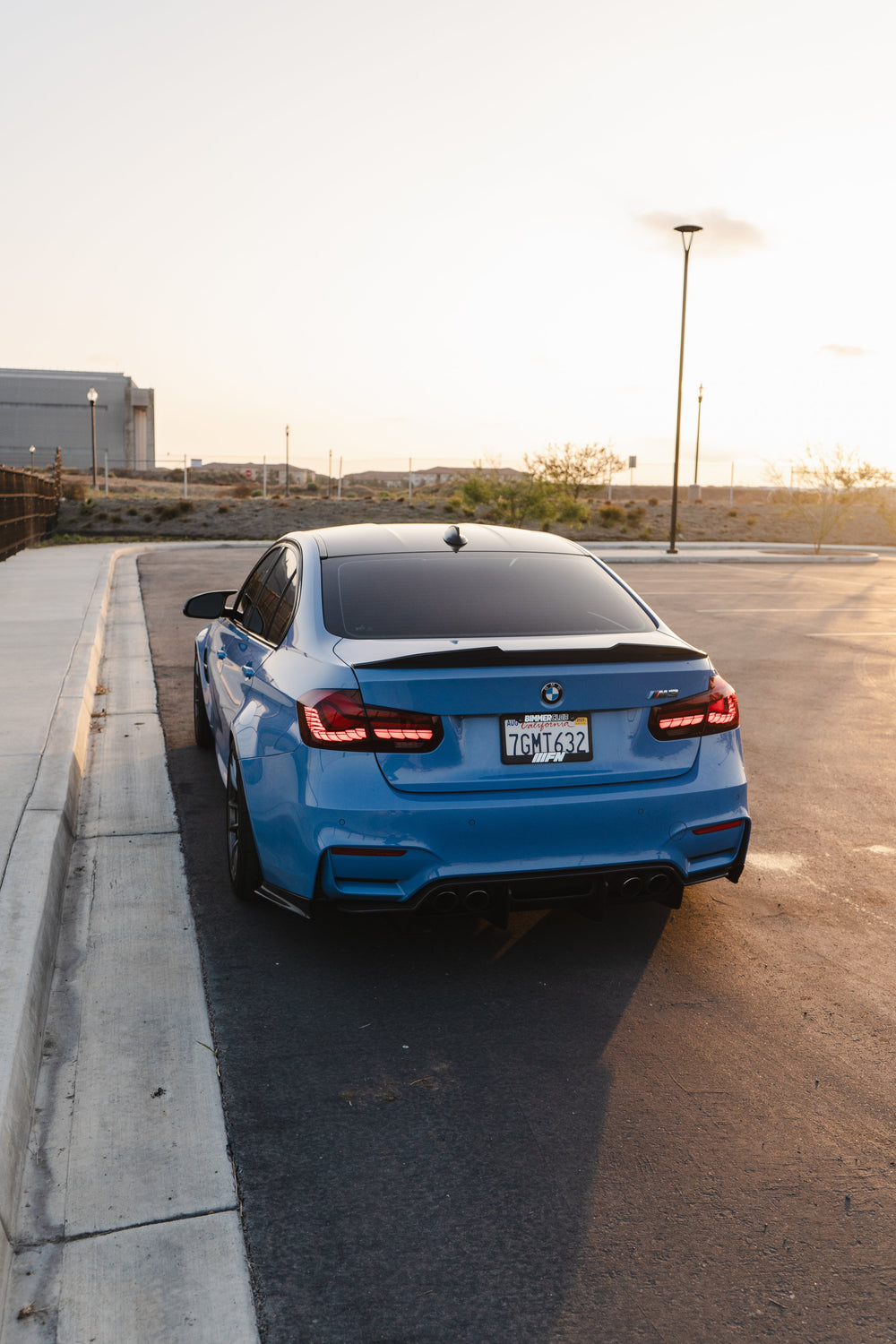 PSM STYLE HIGH KICK CARBON FIBER TRUNK SPOILER FOR BMW F80 M3 / F30 3 SERIES