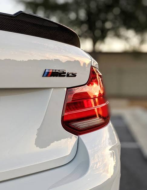 GLOSS BLACK / SILVER M2 CS BADGE TRUNK EMBLEM FOR BMW F87 M2 CS