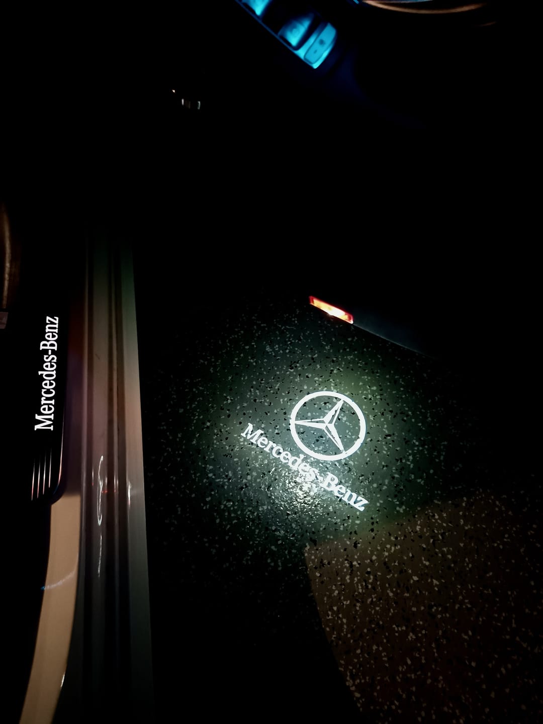 MERCEDES TÜRLEUCHTEN 